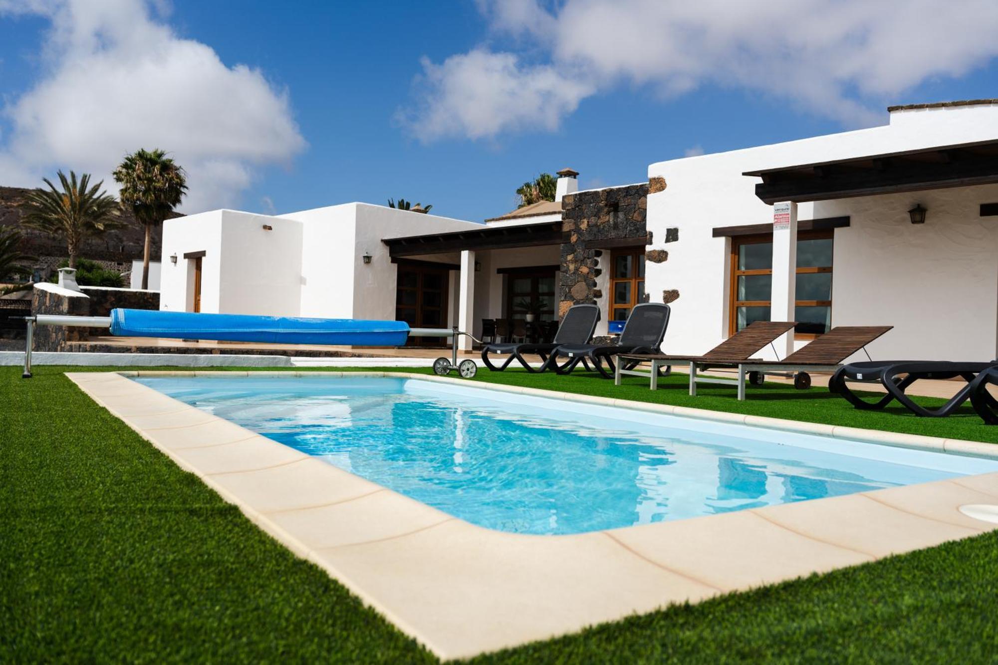 Villa Volcan2 Rural Private Pool La Oliva By Holidays Home Εξωτερικό φωτογραφία